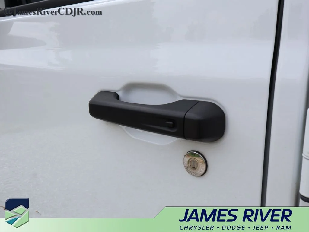 Used 2023 White Jeep Rubicon 4xe image 19