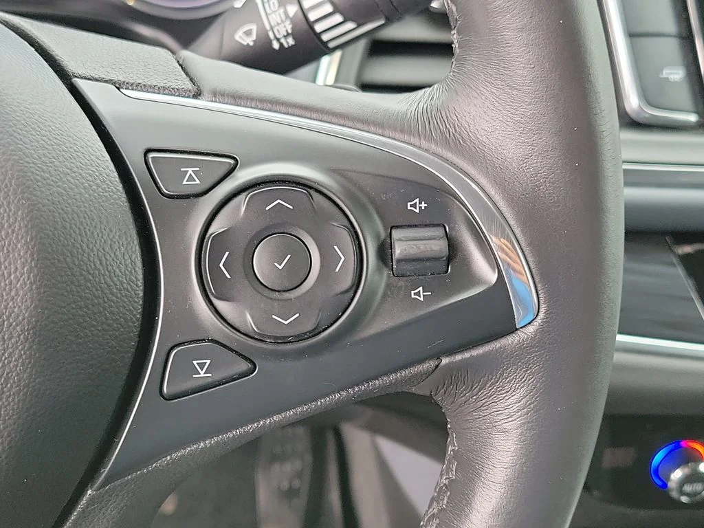 Used 2018 Gray Buick Essence image 12