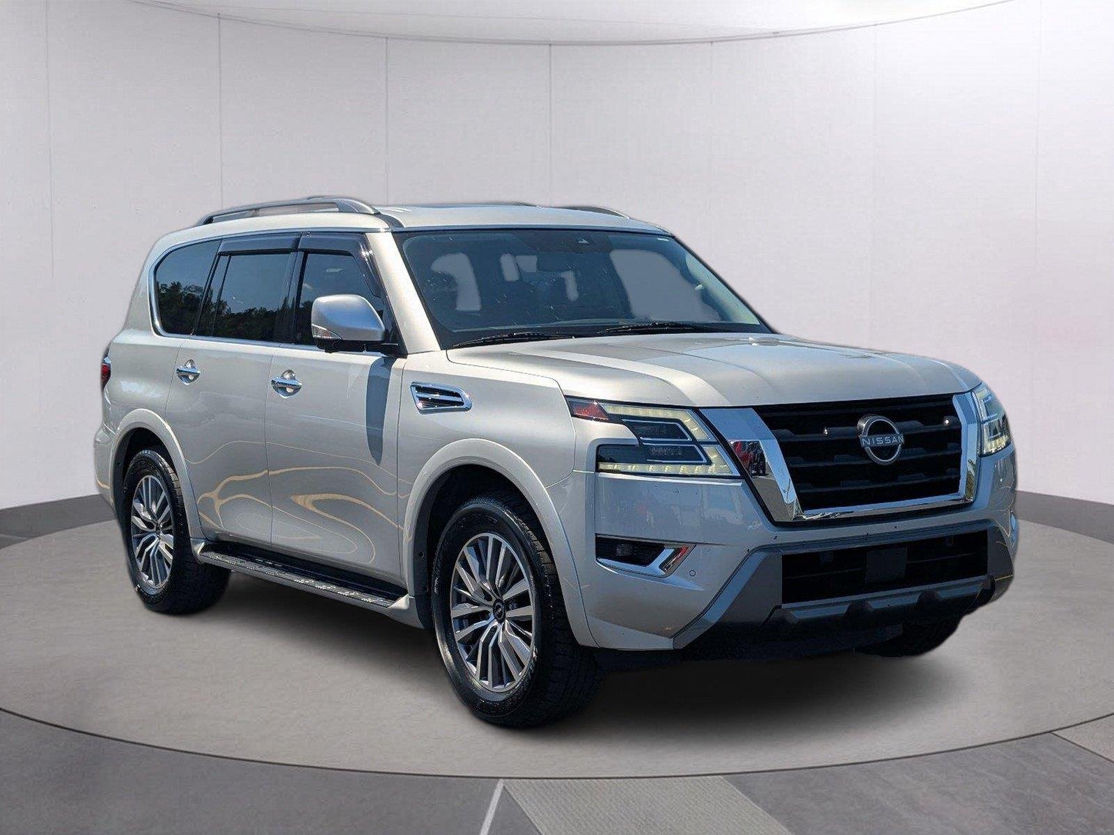 Used 2023 Brilliant Silver Metallic Nissan SL image 8