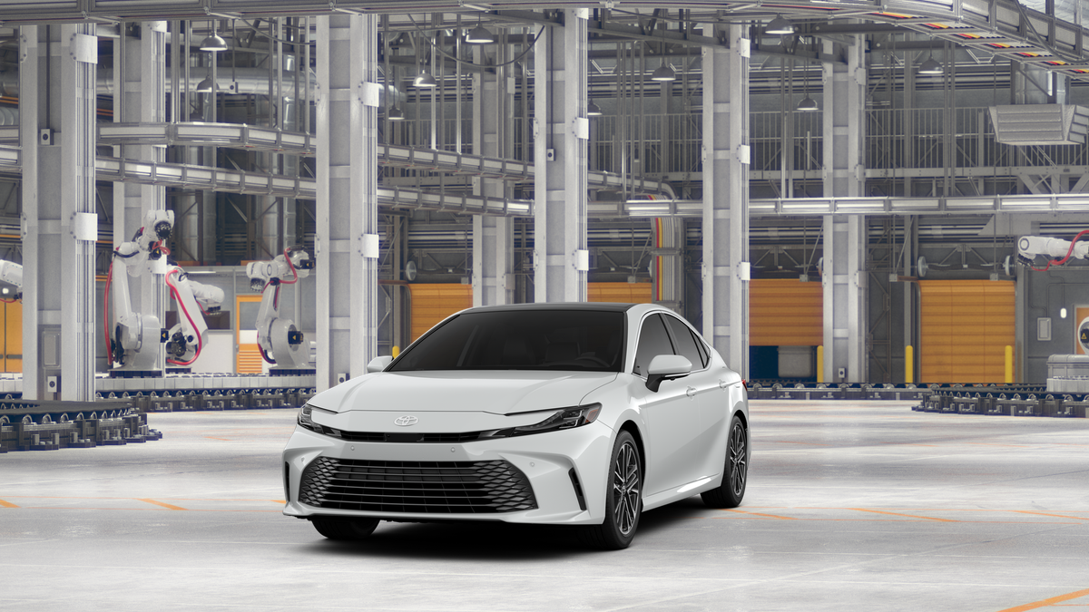 New 2026 Wind Chill Pearl Toyota XLE image 18