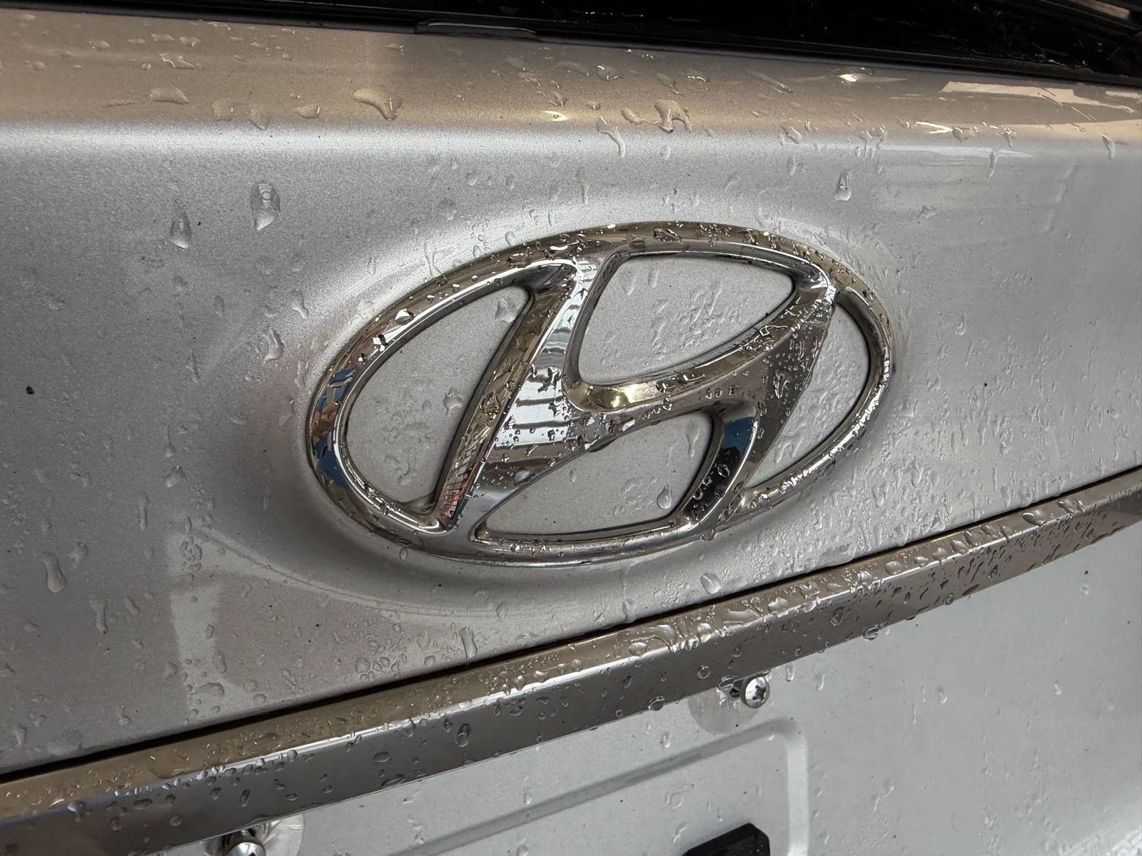 Used 2019 Symphony Silver Hyundai SE image 24