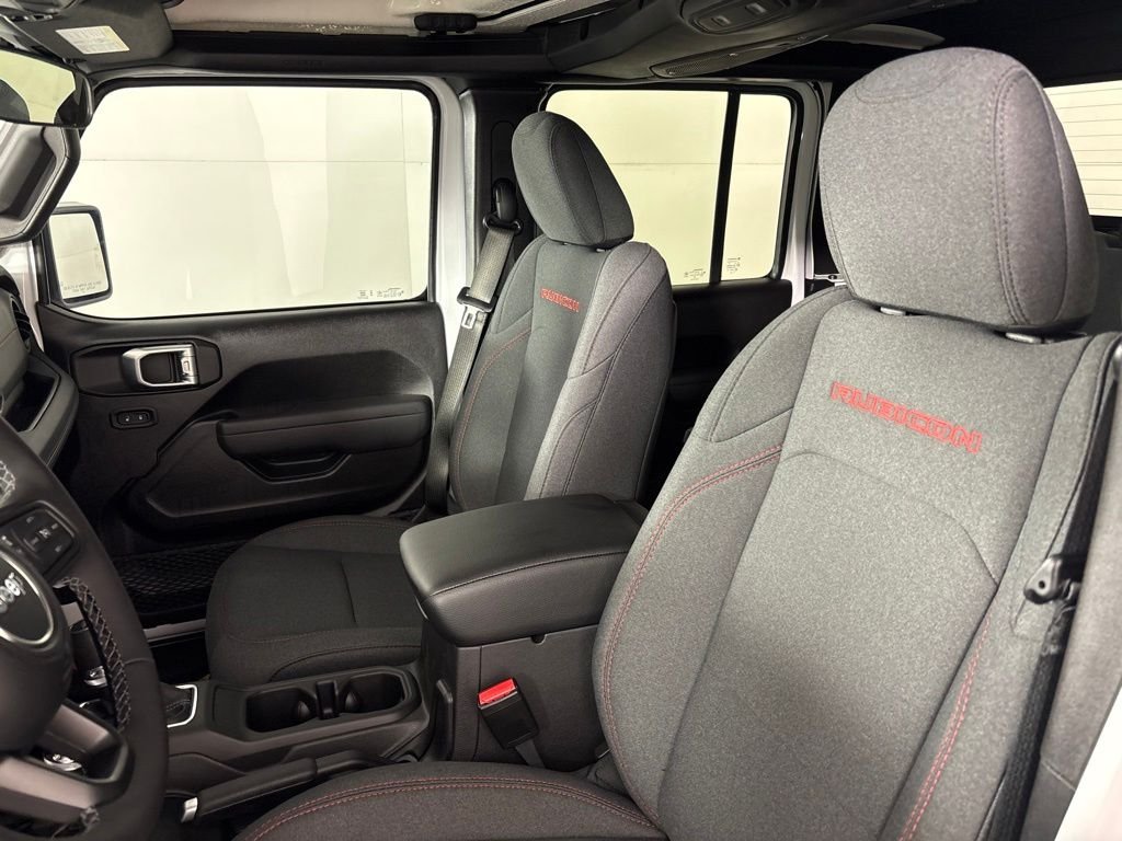 New 2026 Bright White Clearcoat Jeep Rubicon image 28