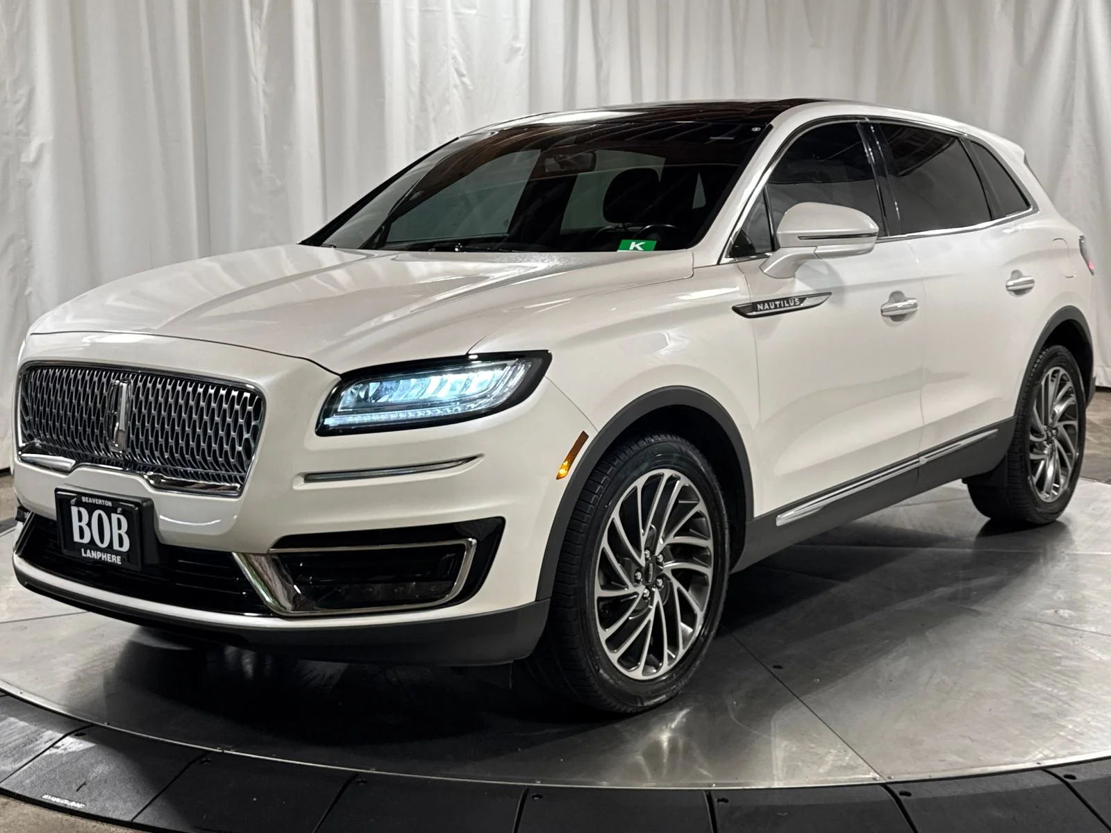 2019 Lincoln Nautilus Reserve AWD's photo