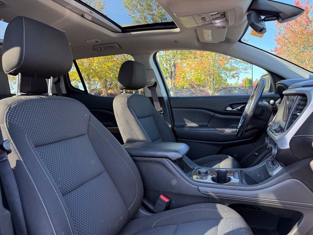 Used 2020 Carbon Black Metallic GMC SLE image 23