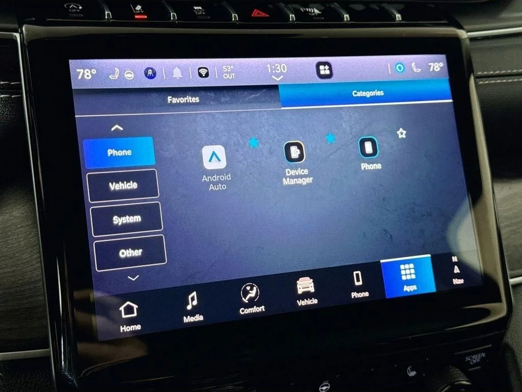 Used 2023 Velvet Jeep Limited image 34