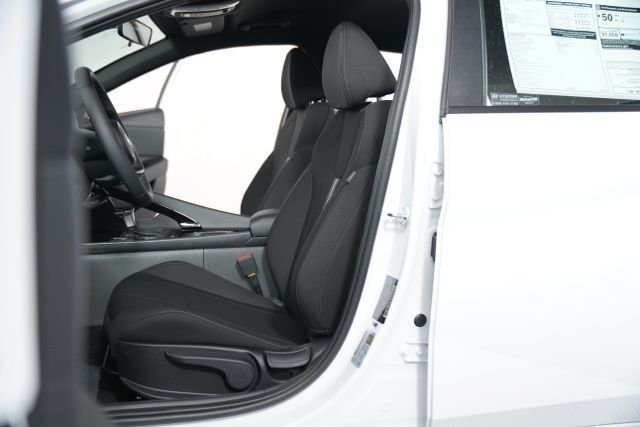 2025 Hyundai Elantra Blue - Photo 22