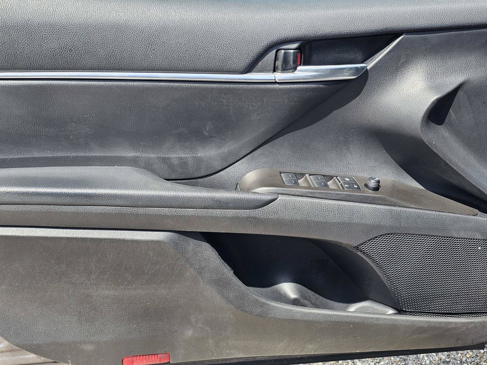 2024 Toyota Camry SE - Photo 14