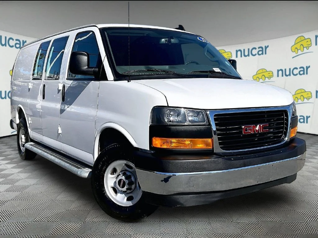 Used 2025 White GMC Work Van image 1
