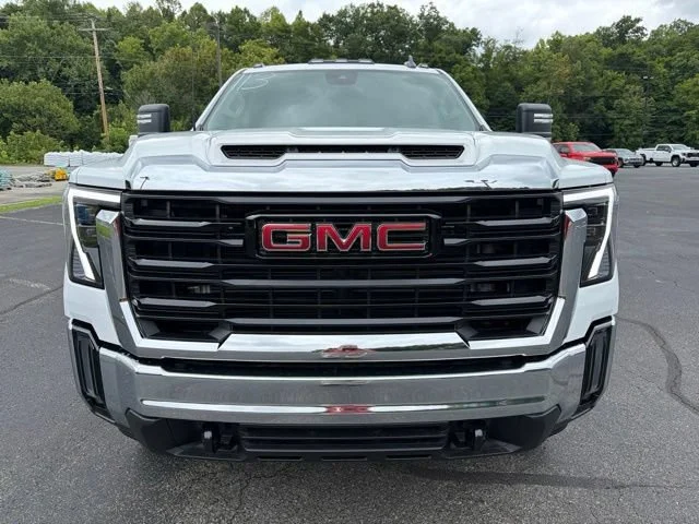 New 2026 Summit White GMC Pro image 7