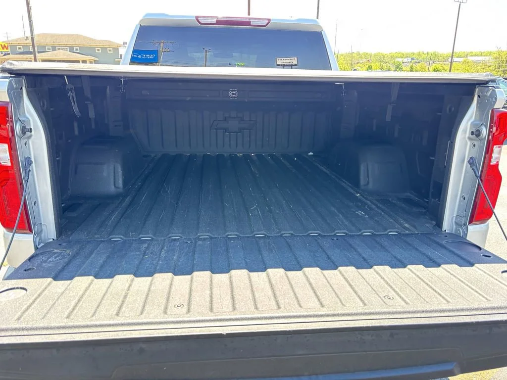 Used 2021 Silver Ice Metallic Chevrolet RST image 23