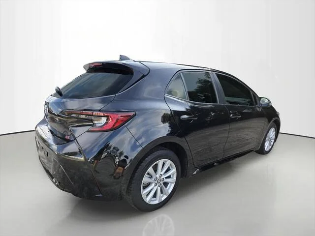 Used 2025 Midnight Black Metallic Toyota SE image 4