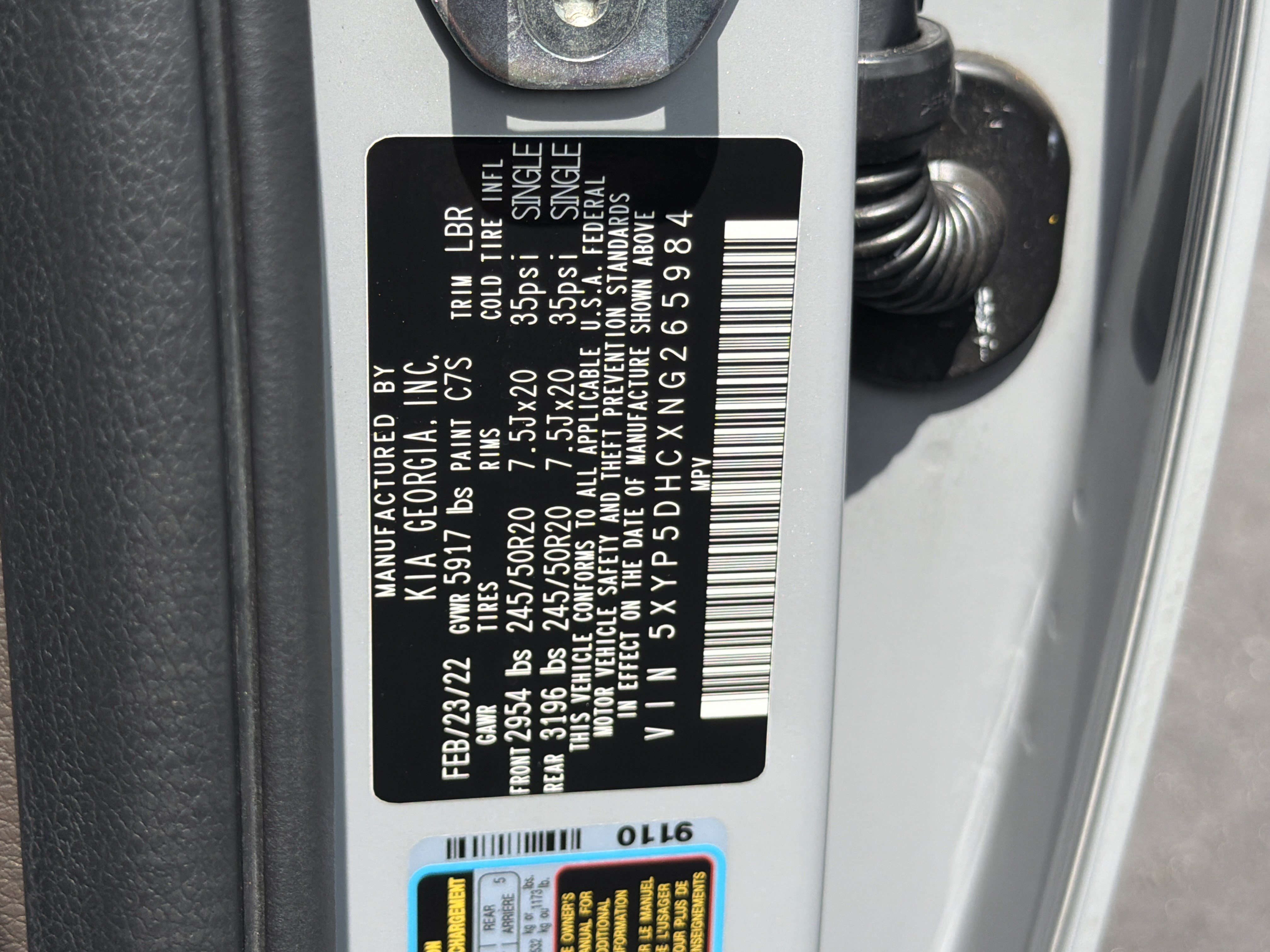 Certified Used 2022 Wolf Gray Kia SX image 36