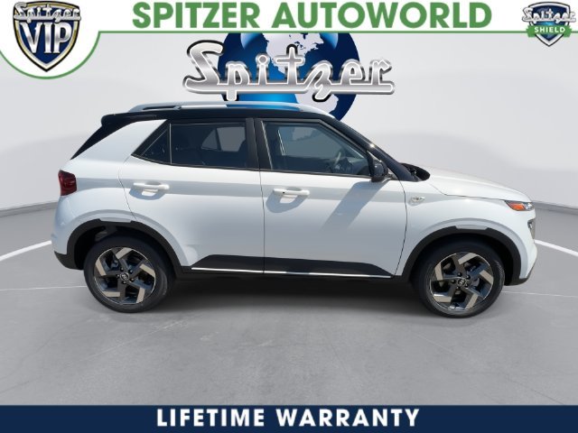 New 2026 White Hyundai SEL w/Two-Tone Roof image 49