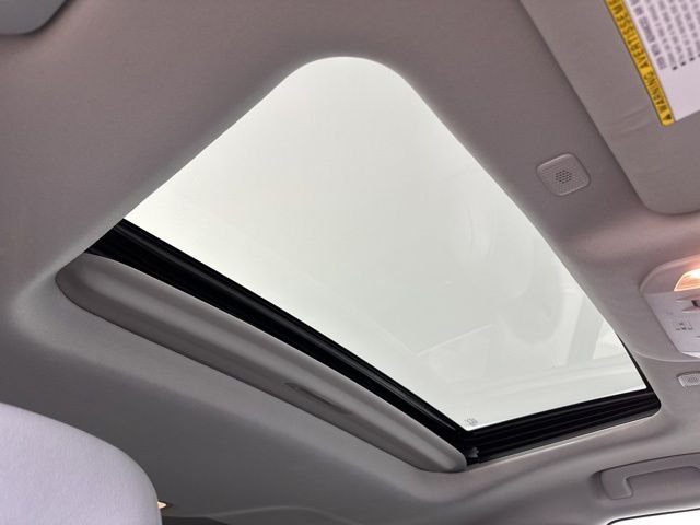 Used 2023 Silver Toyota XLE image 4