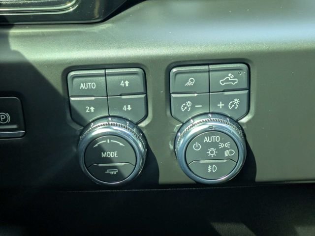 Used 2023 Black GMC AT4 image 25
