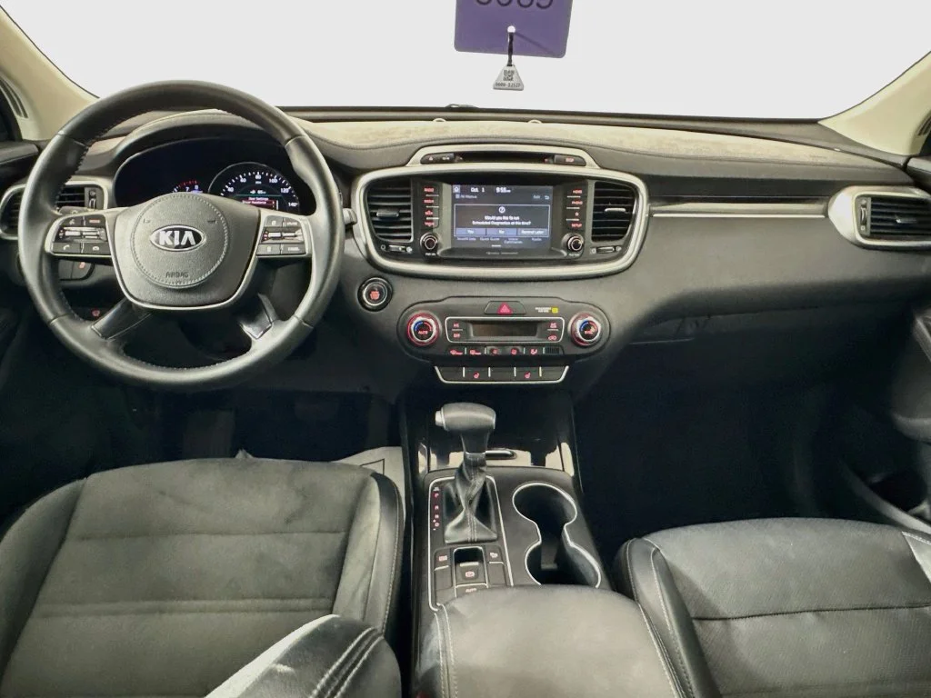 Used 2019 Silver Kia EX image 26