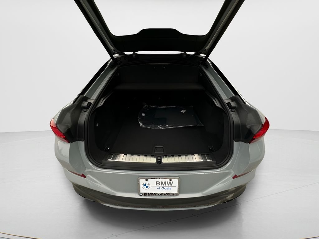 New 2027 Brooklyn Grey Metallic BMW xDrive40i image 24
