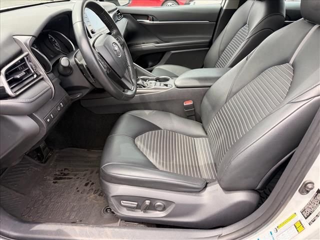 Used 2023 White Toyota SE image 8