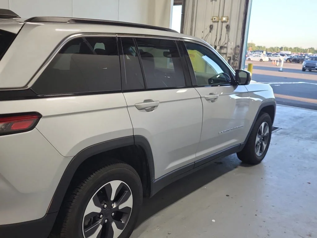 Certified Used 2024 Silver Jeep 4xe image 11