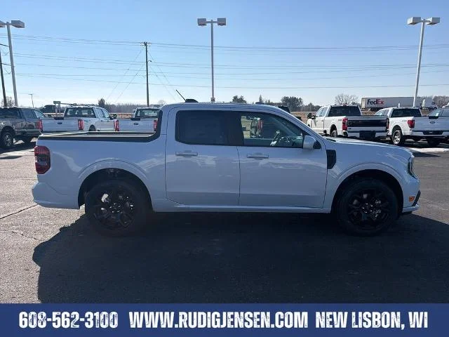 New 2026 Space White Metallic Ford Lobo™ image 36