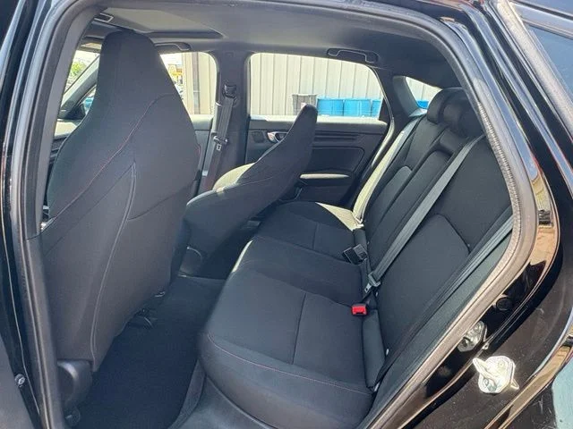 Used 2022  Honda Si image 14