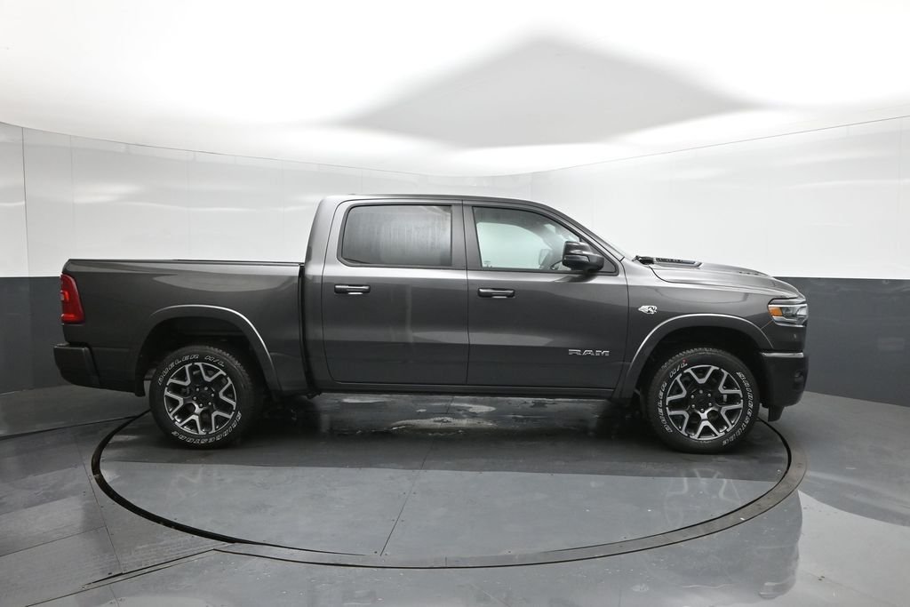 New 2026 Granite Crystal Metallic Clear-Coat Exterior Paint RAM Laramie image 26