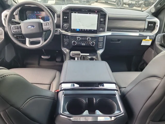 New 2026 Oxford White Ford Lariat image 14