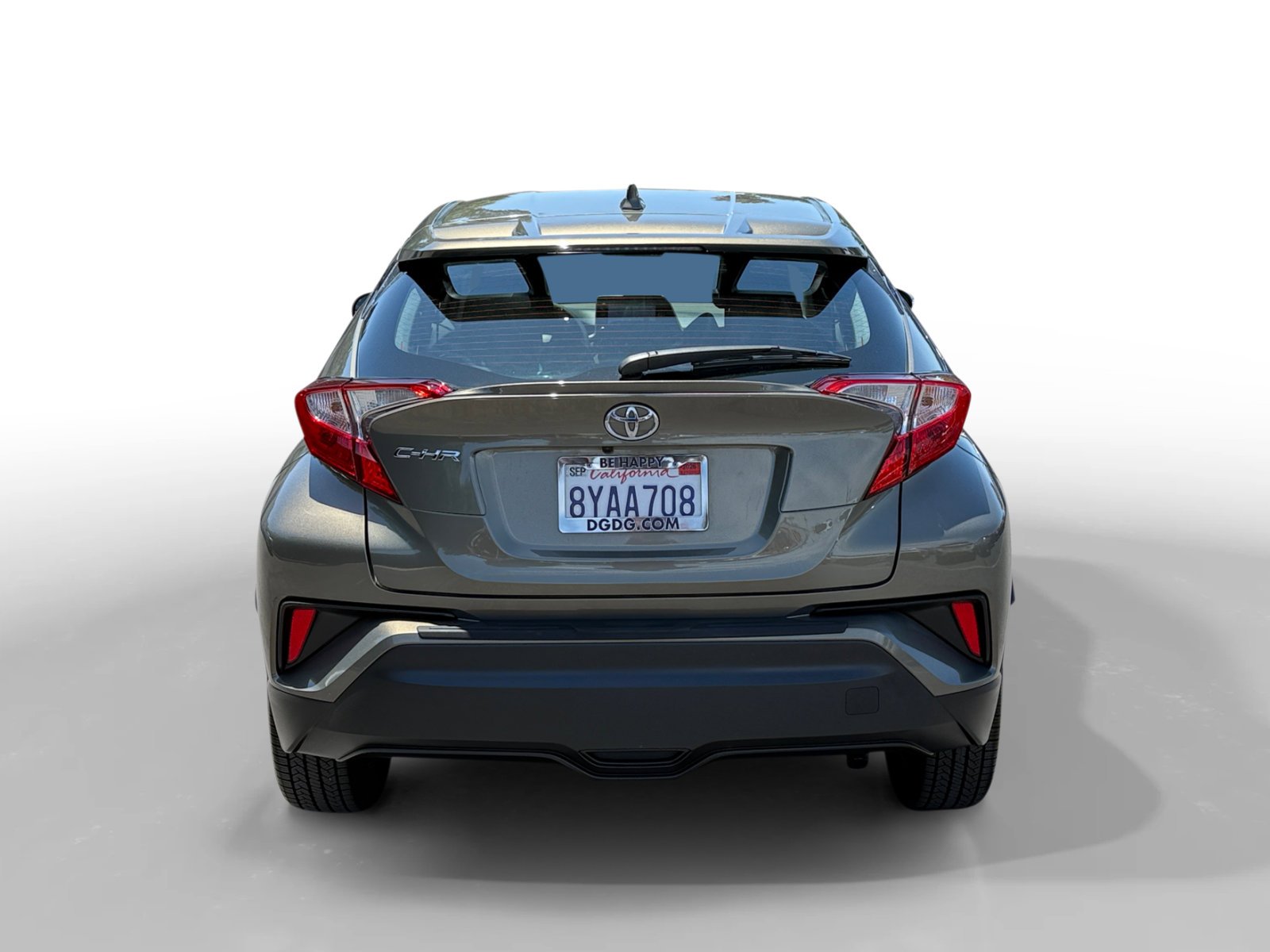 Used 2021 Bronze Toyota LE image 4