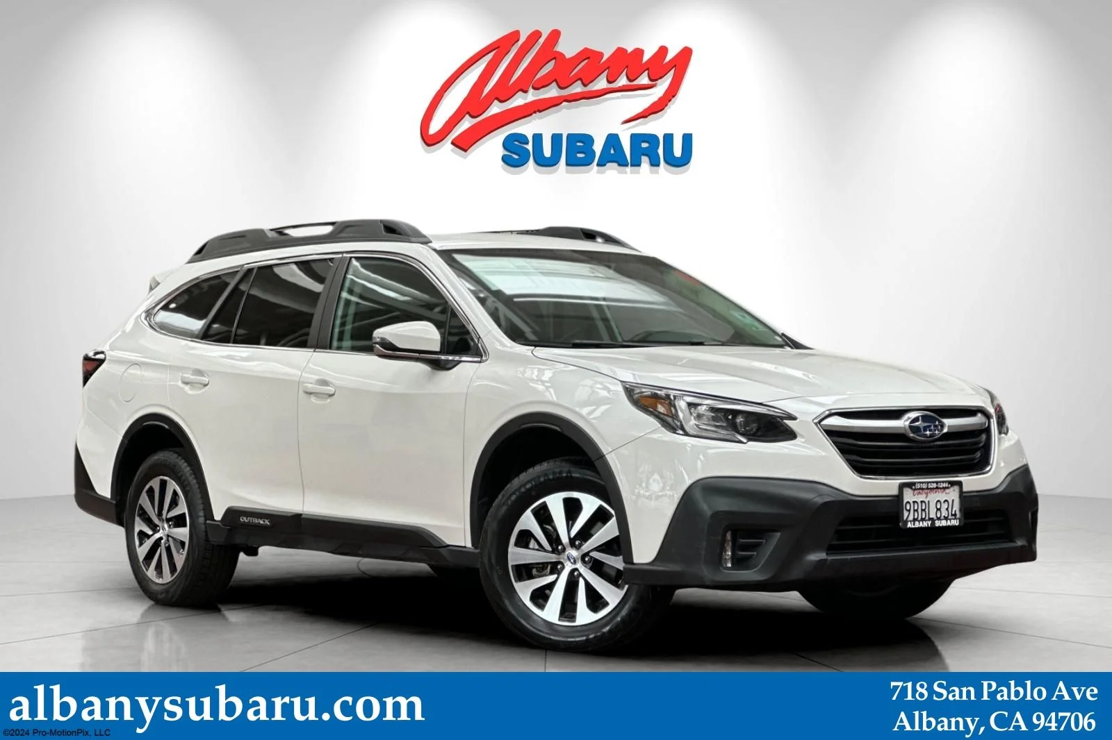 2022 Subaru Outback Premium's photo