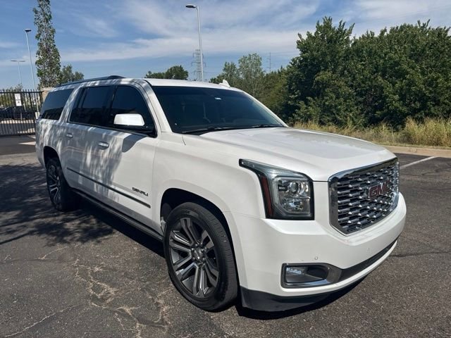 Used 2020 White GMC Denali image 3
