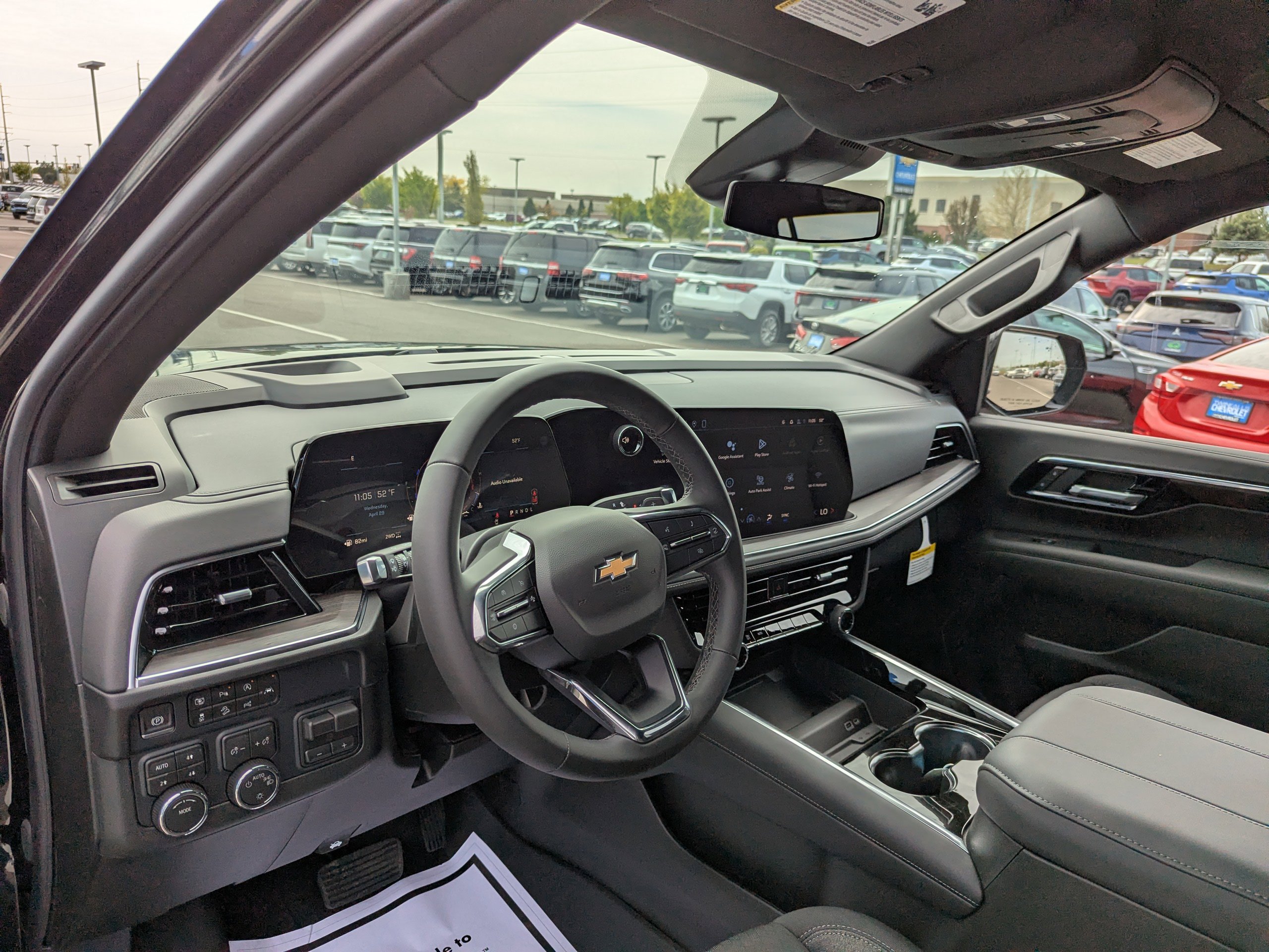 2026 Chevrolet Suburban LS - Photo 11