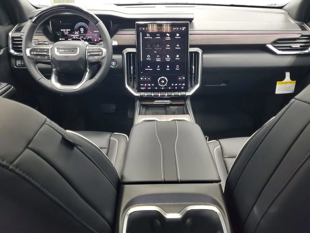 2026 GMC Acadia Denali - Photo 5