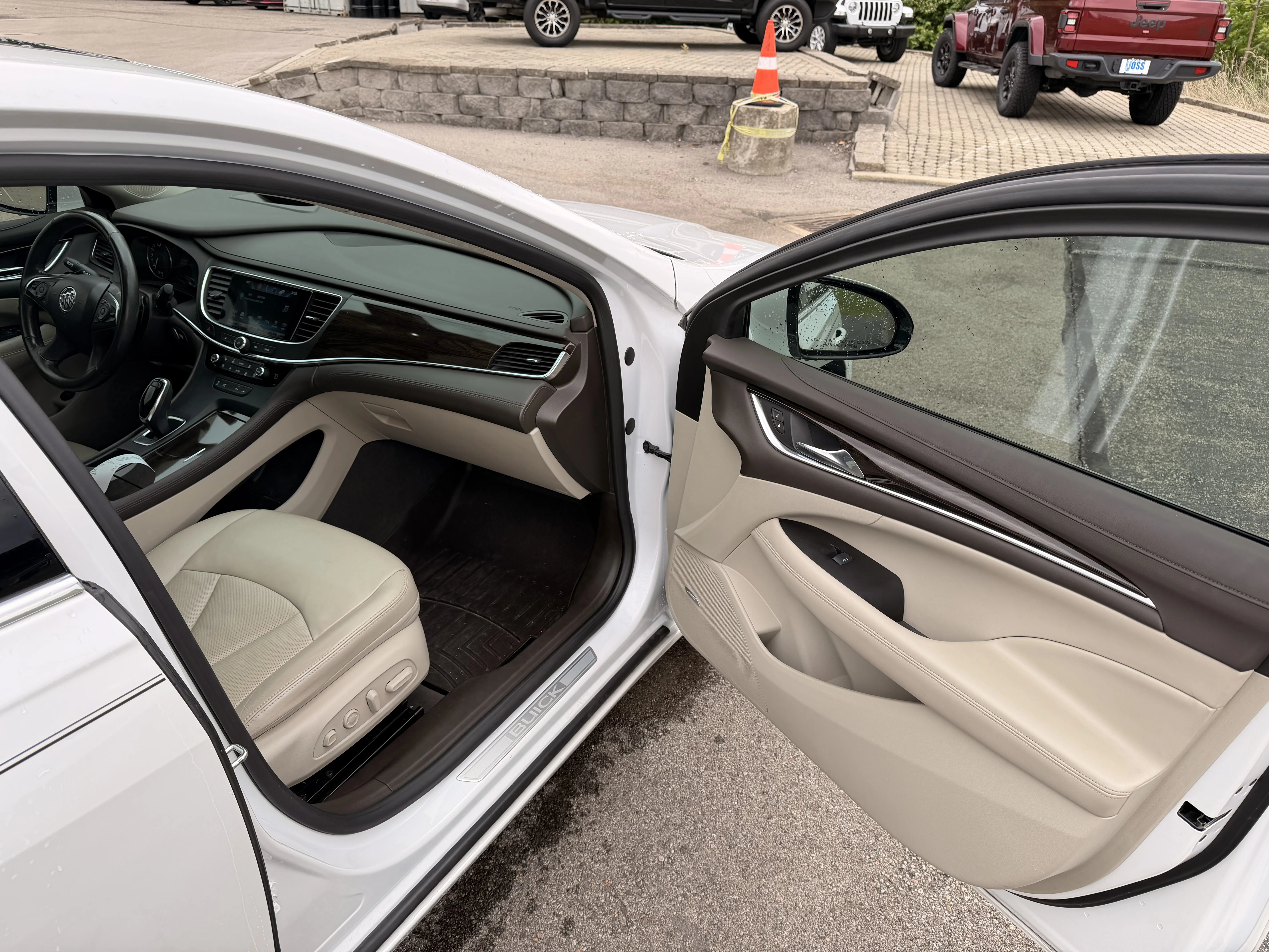 Used 2017 Summit White Buick Premium image 15