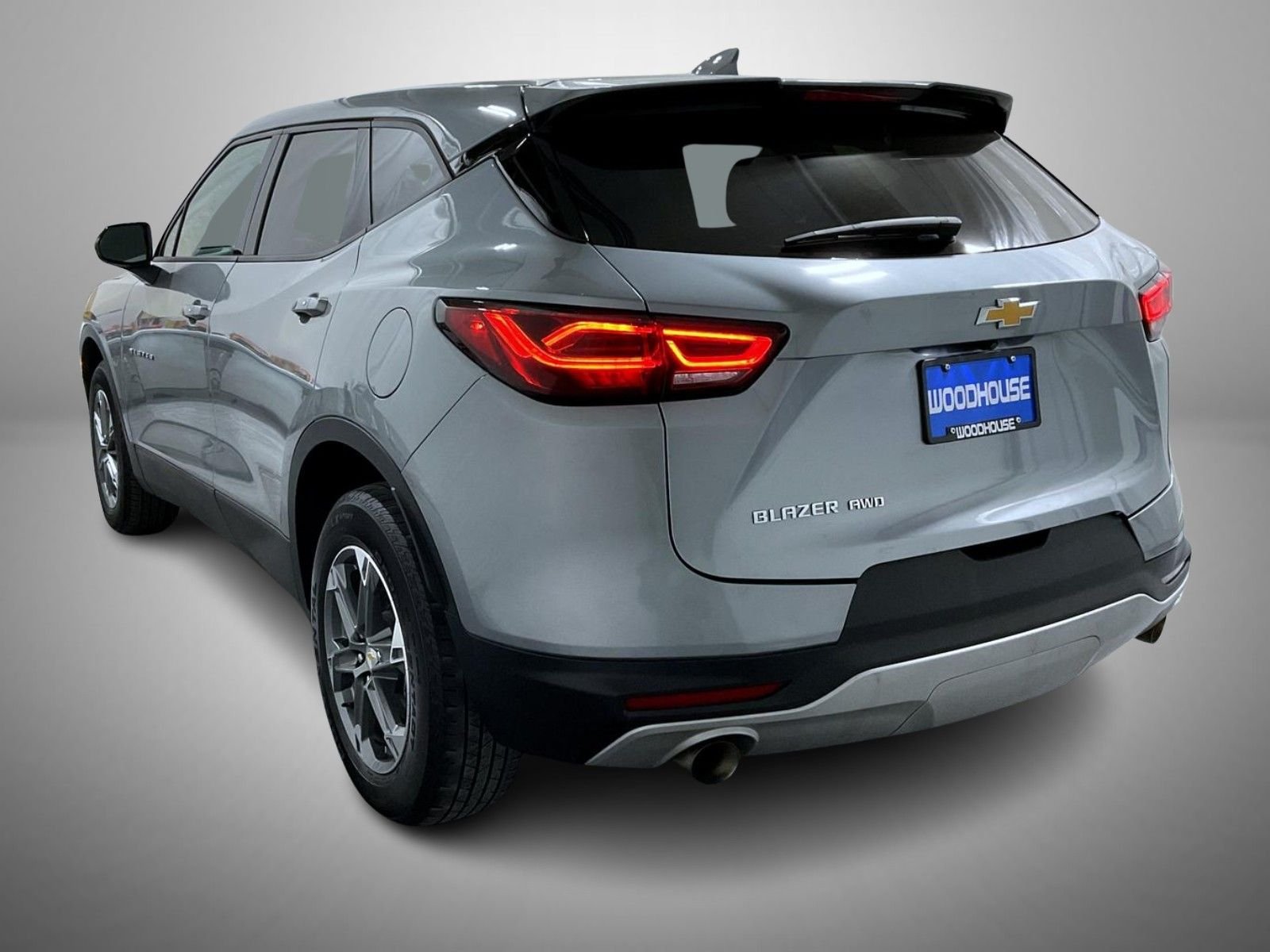 Used 2025 Gray Chevrolet LT image 7