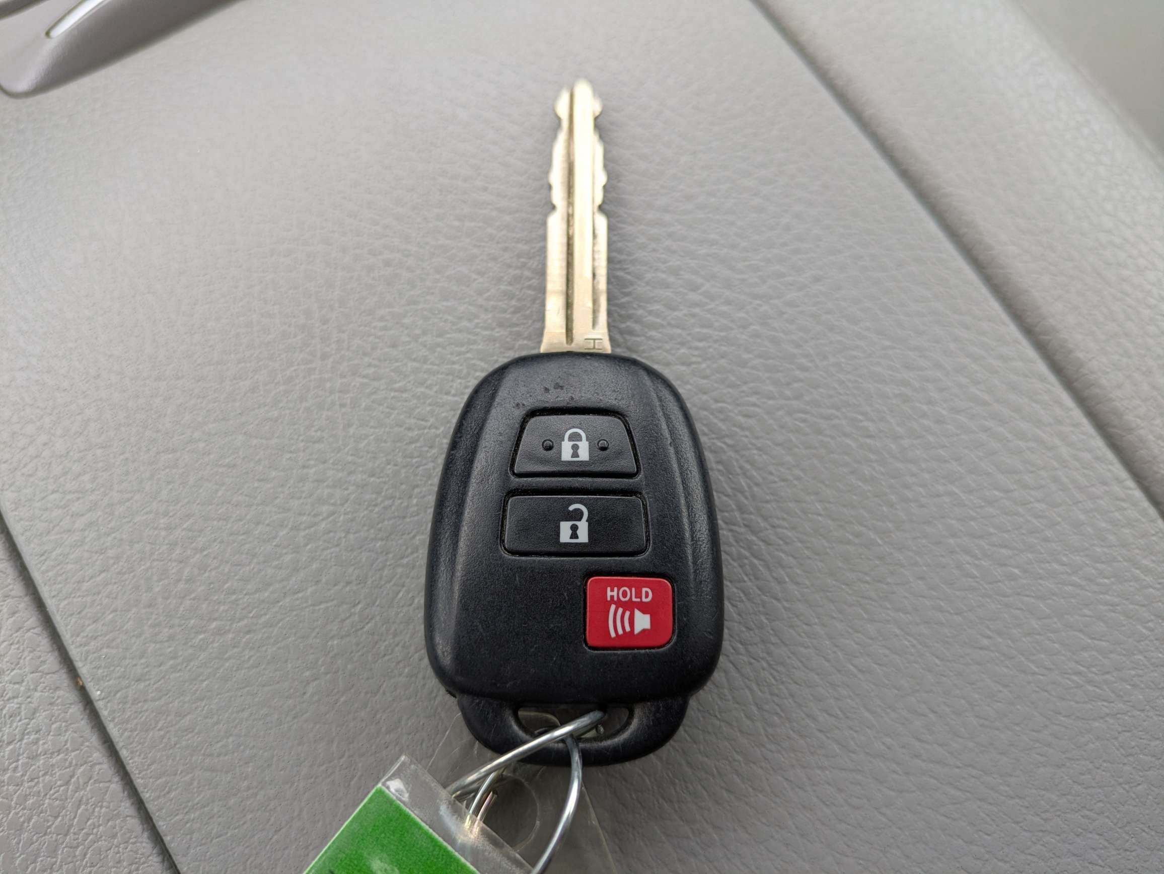 Used 2019 Alumina Jade Metallic Toyota LE image 35