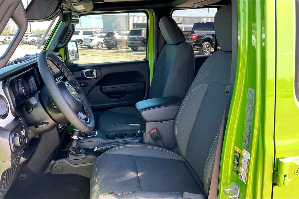 New 2026 Jeep Wrangler Sport S 4D Sport Utility