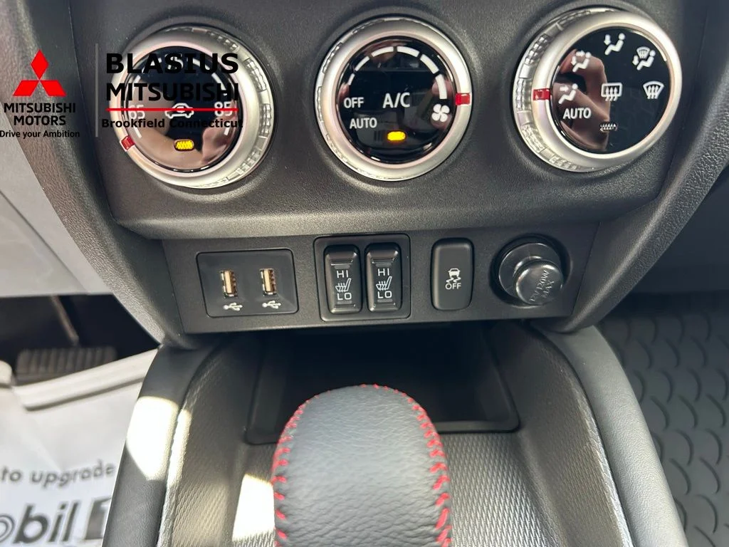 New 2025 White Mitsubishi 2.0 Trail Edition image 66