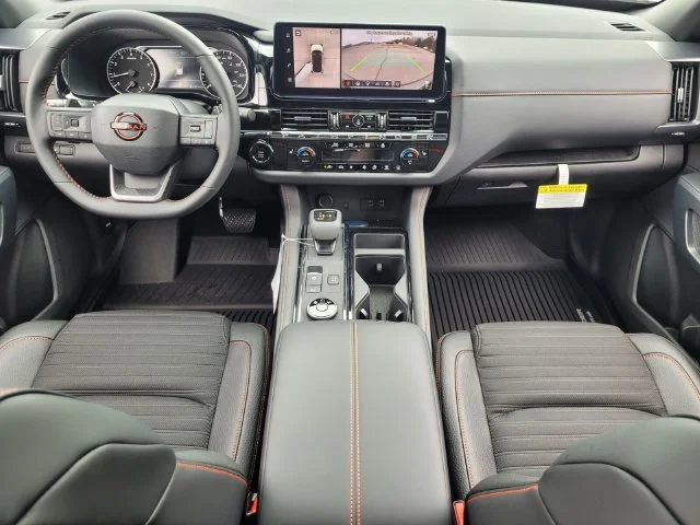 New 2026 Everest White Pearl TriCoat Nissan Rock Creek® image 13