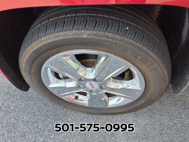 Used 2015 Red GMC SLT-2 image 9