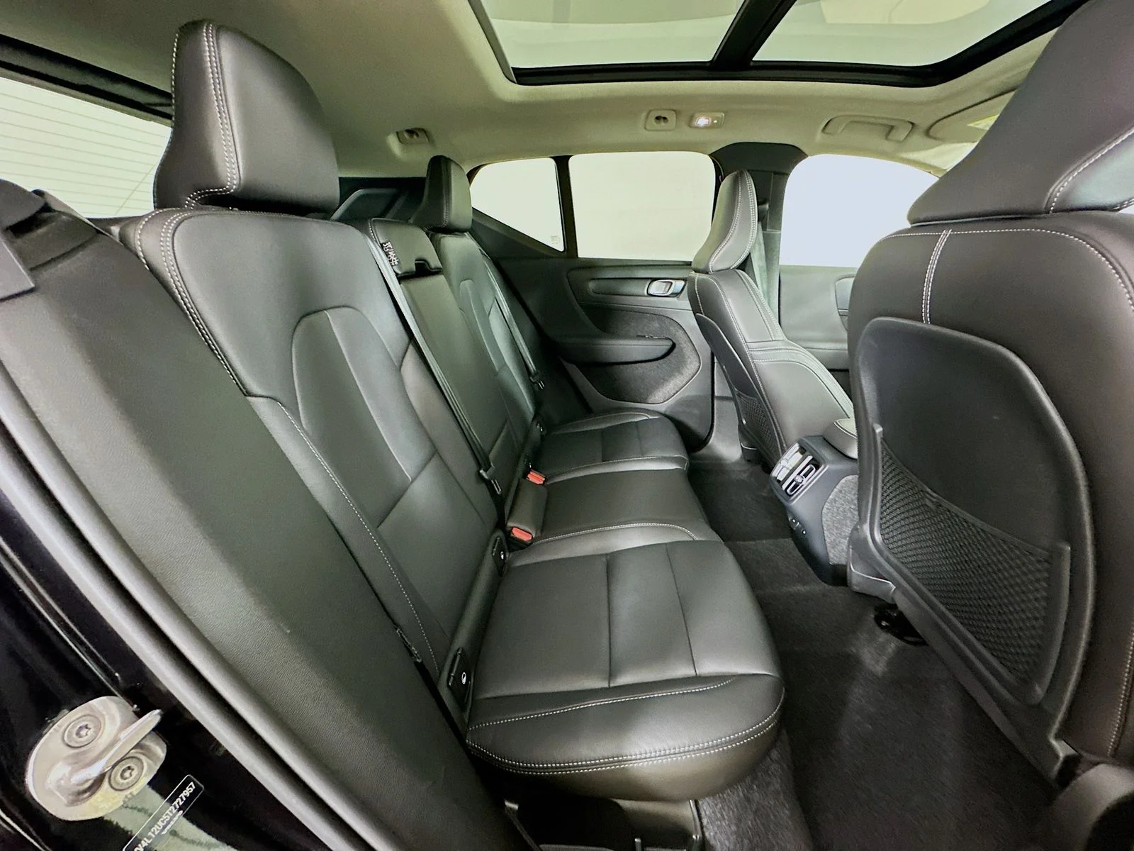 Used 2026  Volvo  image 40