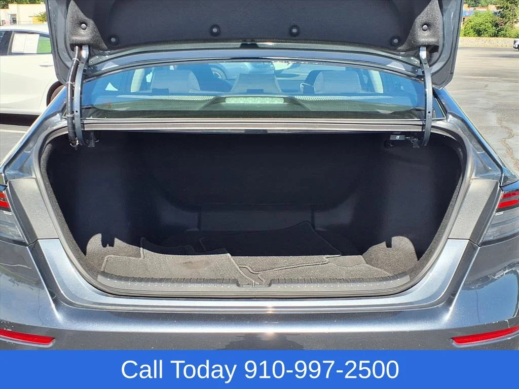 Used 2024 Gray Honda LX image 21