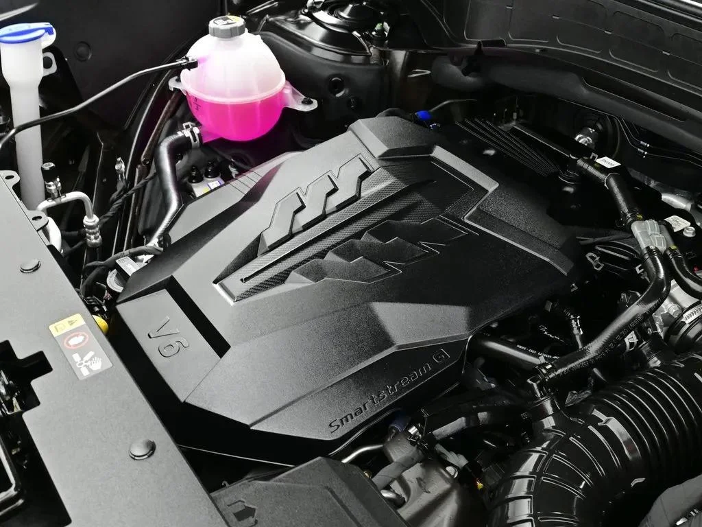 New 2026 Abyss Black Pearl Hyundai SEL 7P image 17