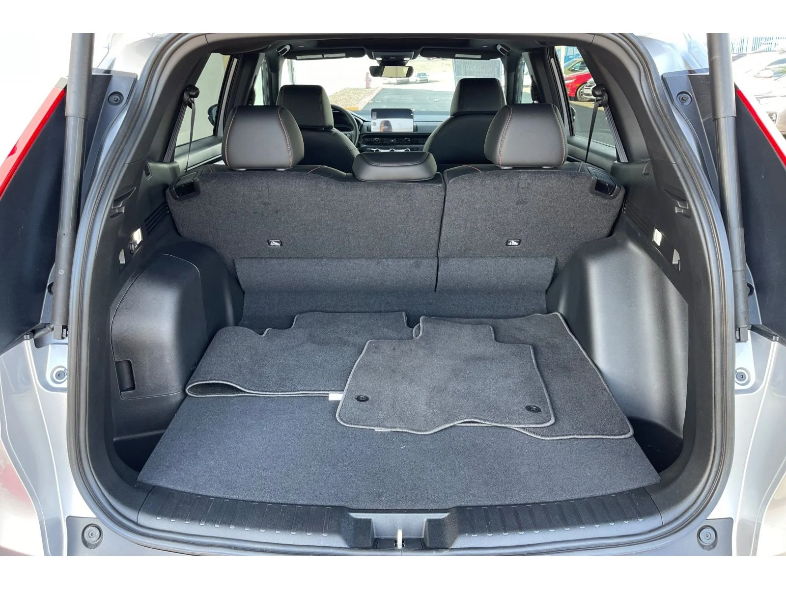 Used 2026 Solar Silver Metallic Honda Sport-L image 17
