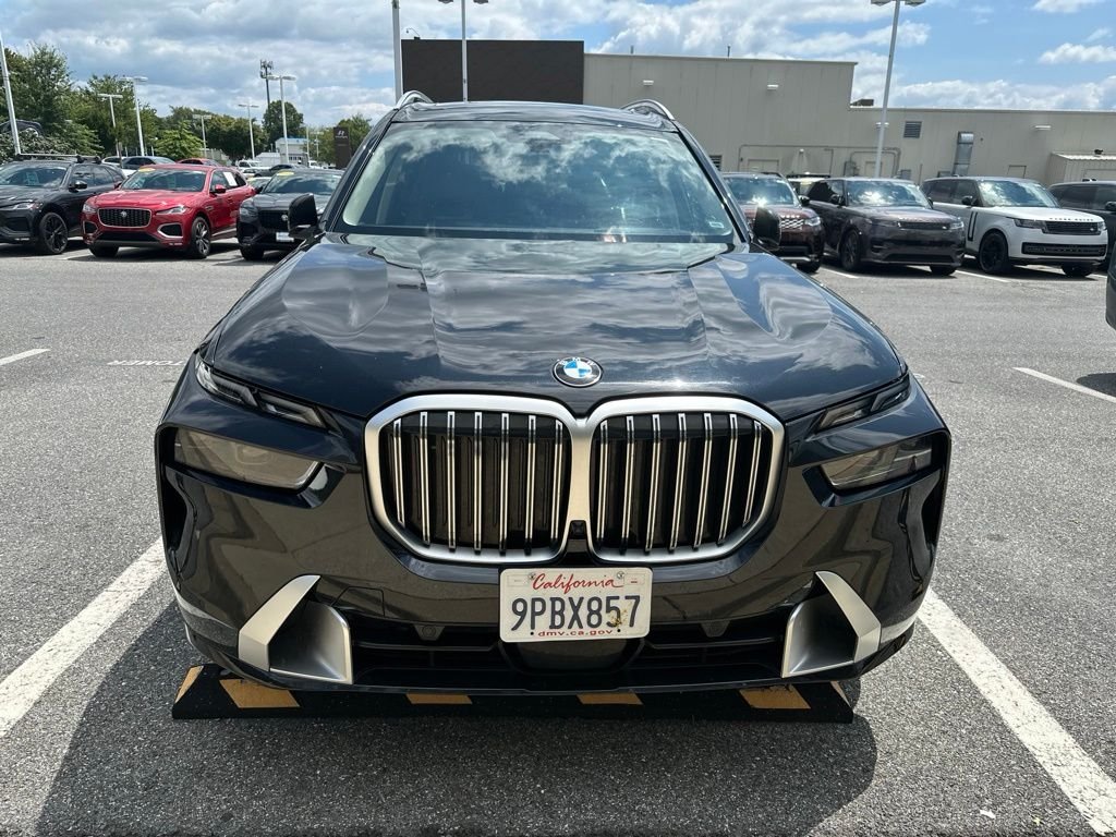 Used 2025 Black BMW xDrive40i image 8