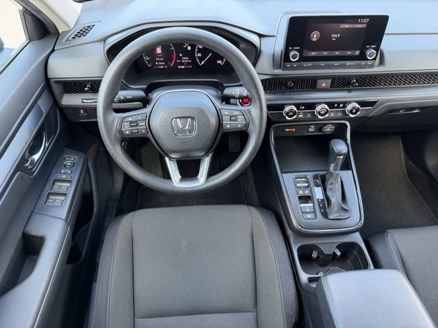 2025 Honda CR-V LX - Photo 18