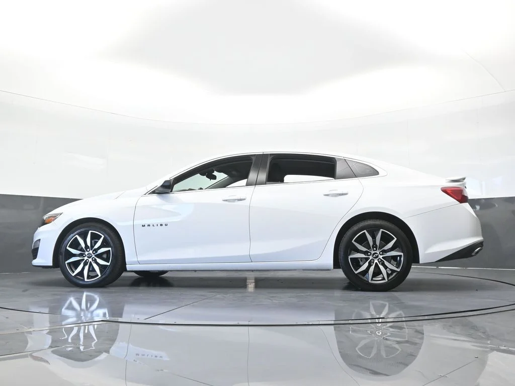 Used 2024 Summit White Chevrolet RS image 50
