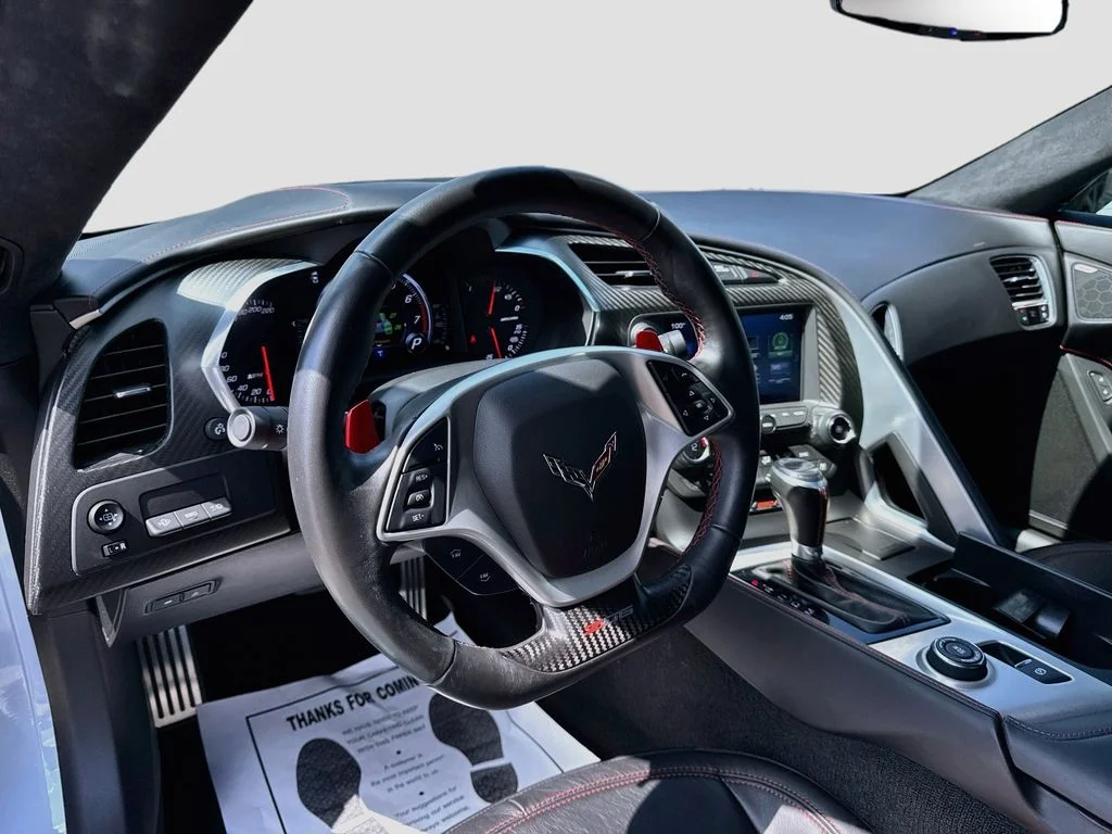 Used 2019 White Chevrolet Z06 image 11