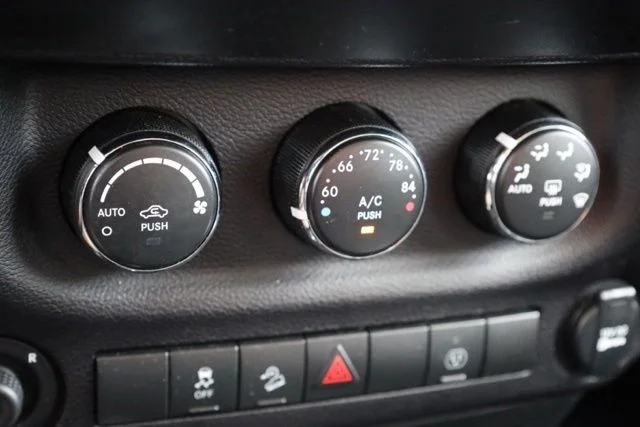 Used 2017 Black Jeep Unlimited Sahara image 11