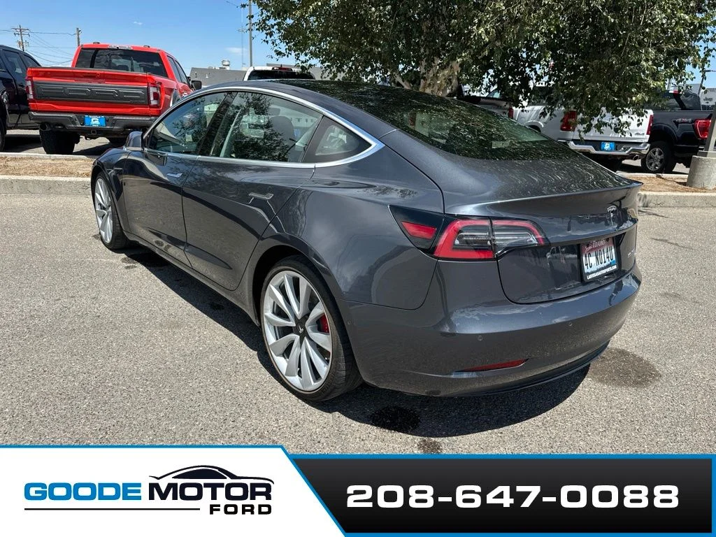 Used 2018 Silver Tesla Long Range image 4