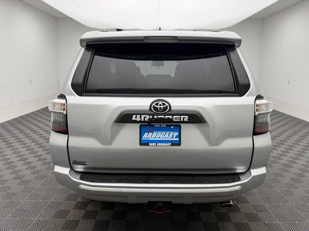 Used 2018 Silver Toyota TRD Off-Road Premium image 9